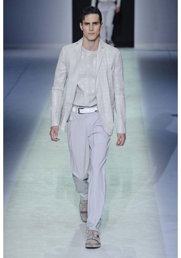 Emporio Armani İlkbahar / Yaz 2014