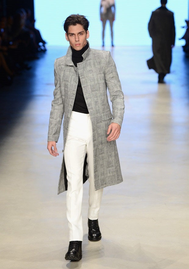 Hakan Akkaya Sonbahar / Kış 2013