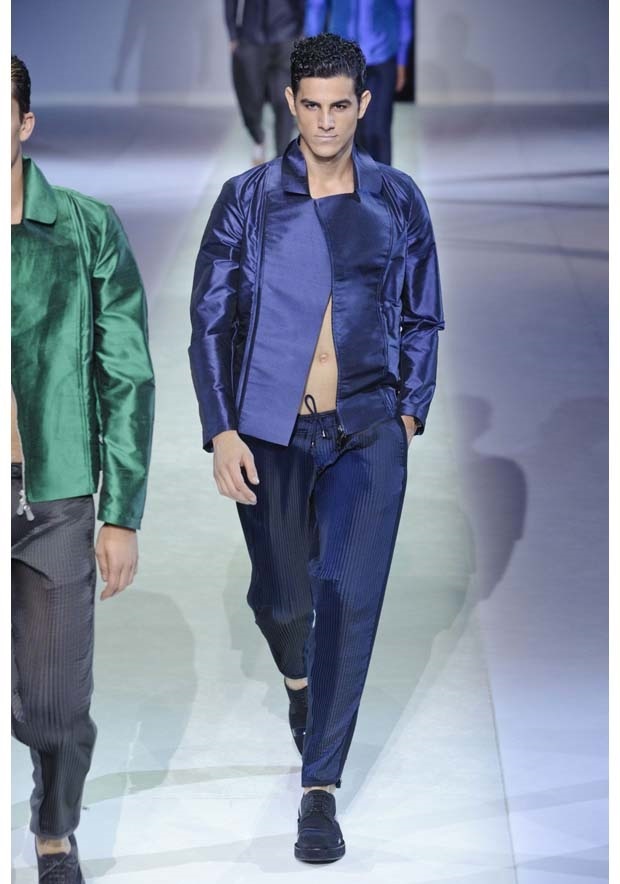 Emporio Armani İlkbahar / Yaz 2014