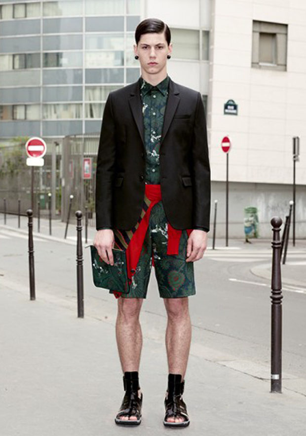 Givenchy: 2013 baharına ilk bakış