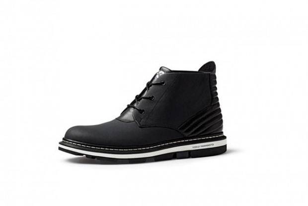 Sade ve sportif: Y-3 Drake