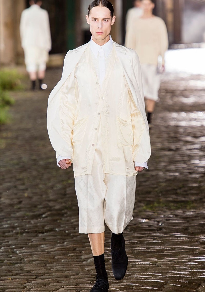 Alexander McQueen İlkbahar / Yaz 2014