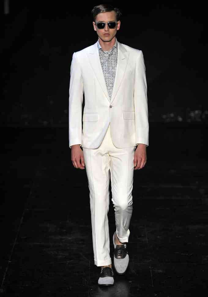 Hardy Amies İlkbahar / Yaz 2013