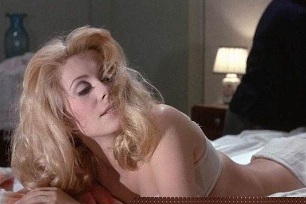 Ve tanrı Fransız kadınını yarattı