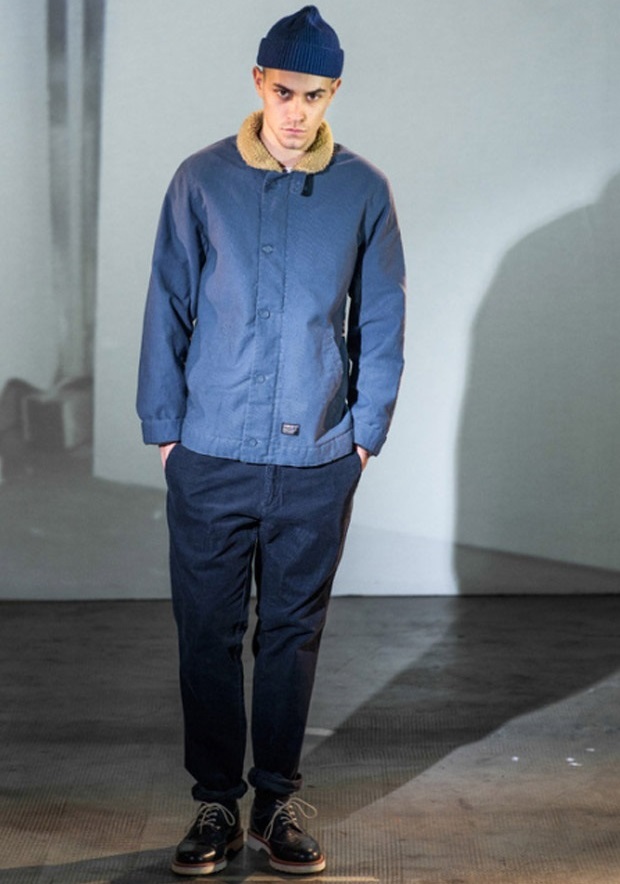 Stil sahibi mavi yakalılar