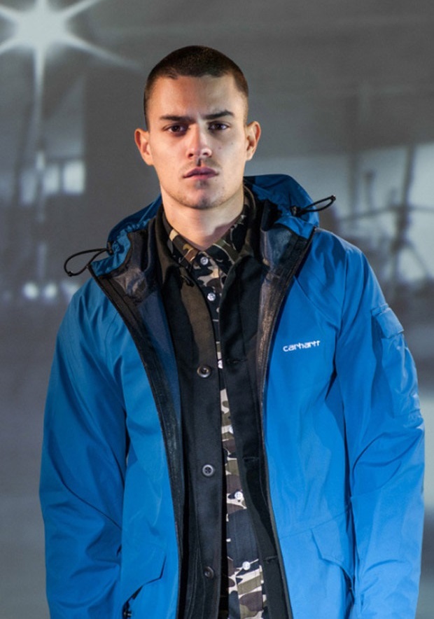 Stil sahibi mavi yakalılar