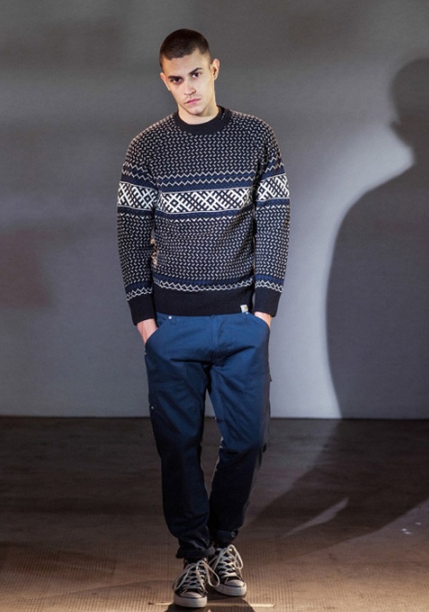 Stil sahibi mavi yakalılar