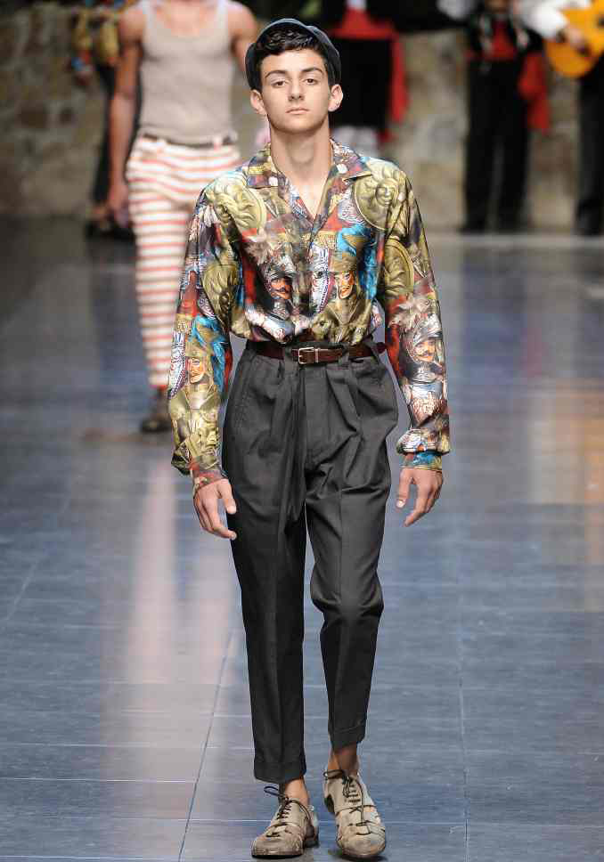 Dolce Gabbana İlkbahar / Yaz 2013