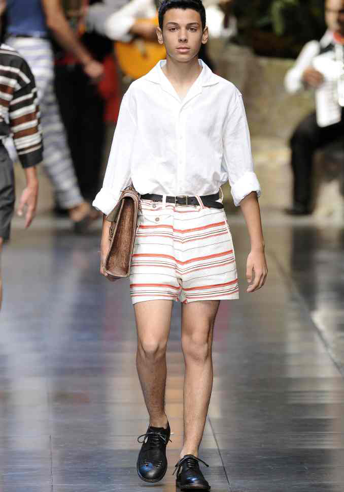 Dolce Gabbana İlkbahar / Yaz 2013