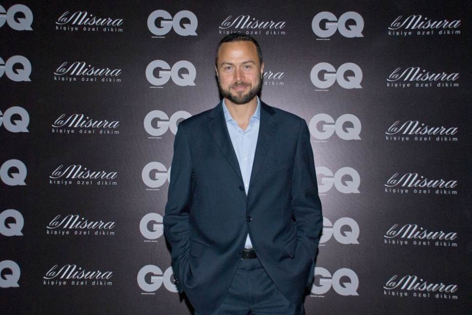 Erkeğe özel dikim yakışır