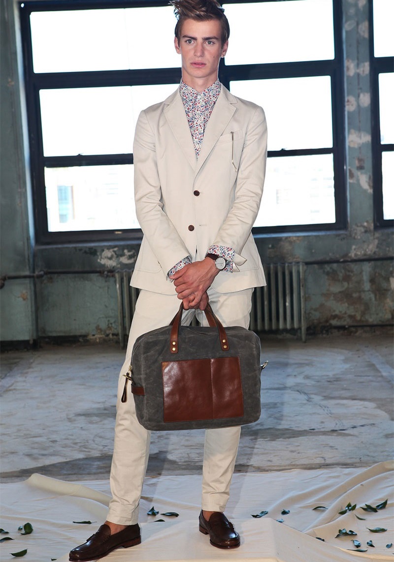 Ernest Alexander İlkbahar / Yaz 2014