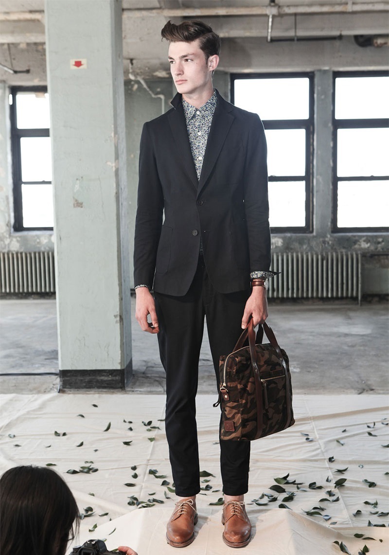 Ernest Alexander İlkbahar / Yaz 2014