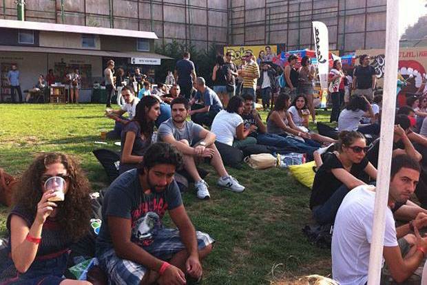 Eksen On Fair kareleri