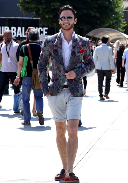 GQ Floransa sokaklarında