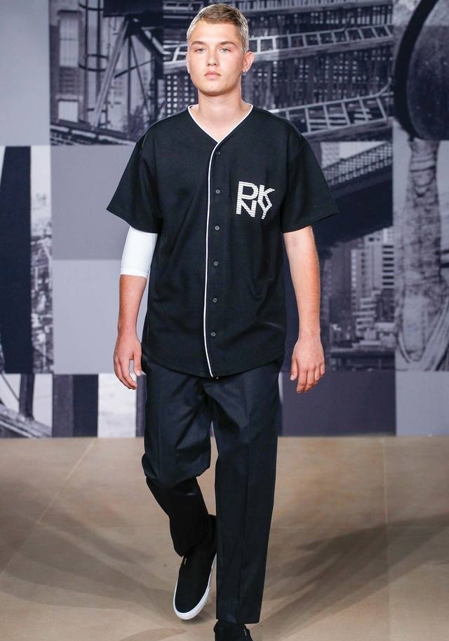 DKNY İlkbahar / Yaz 2015