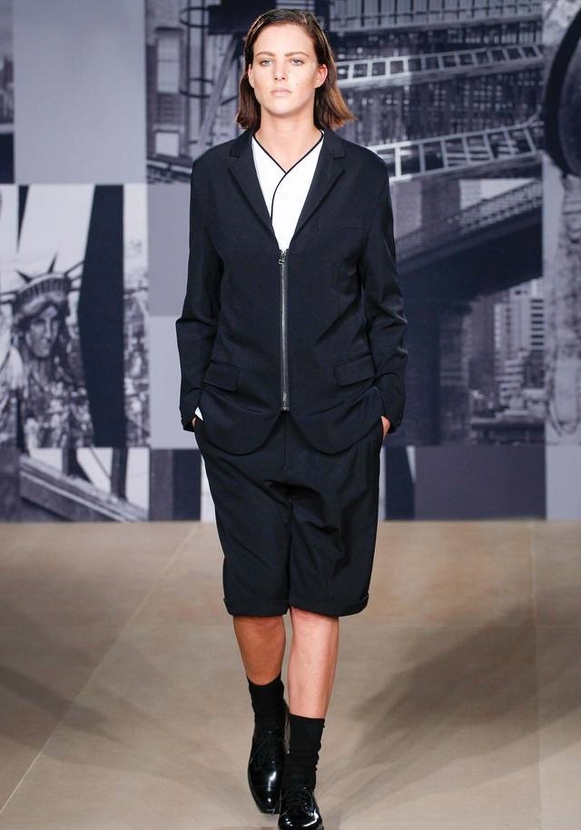 DKNY İlkbahar / Yaz 2015