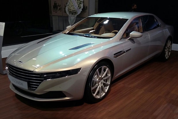 Otomotivde şov zamanı