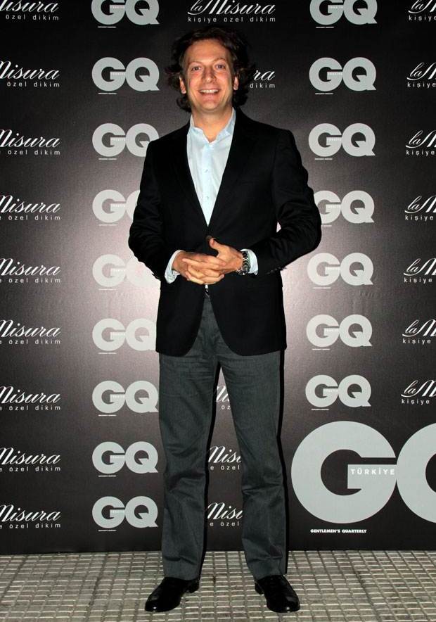 Erkeğe özel dikim yakışır