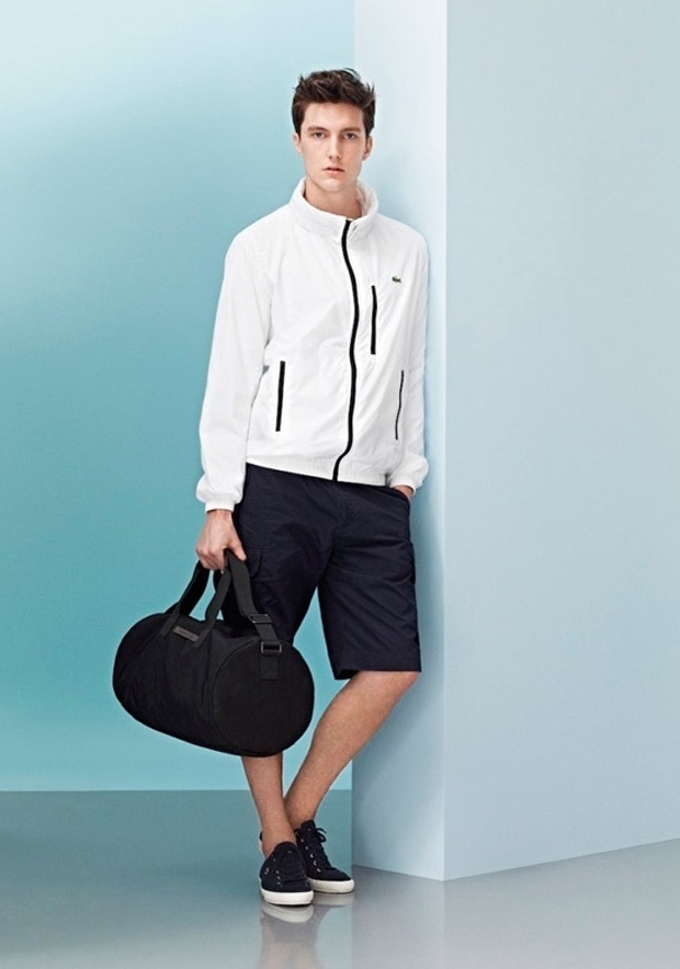 Dikkat plajda timsah var!