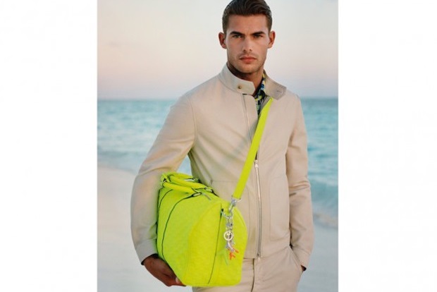 Louis Vuitton yaza demir attı