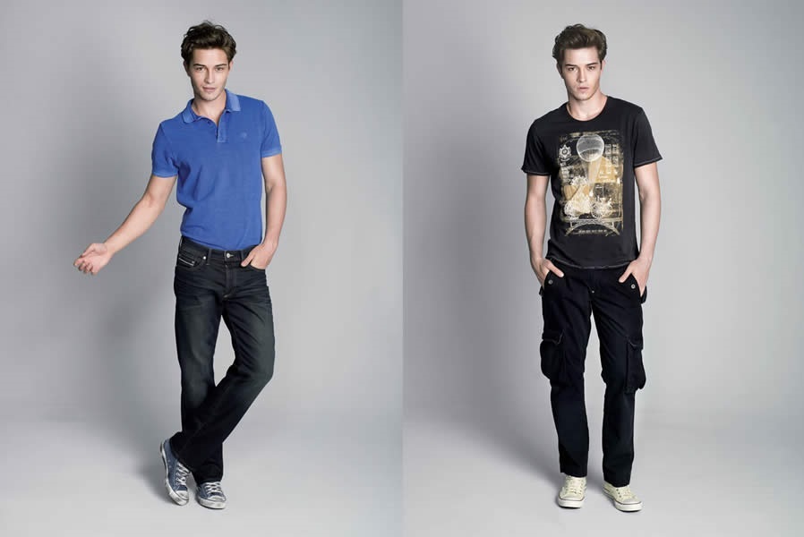 Baştan aşağı Mavi