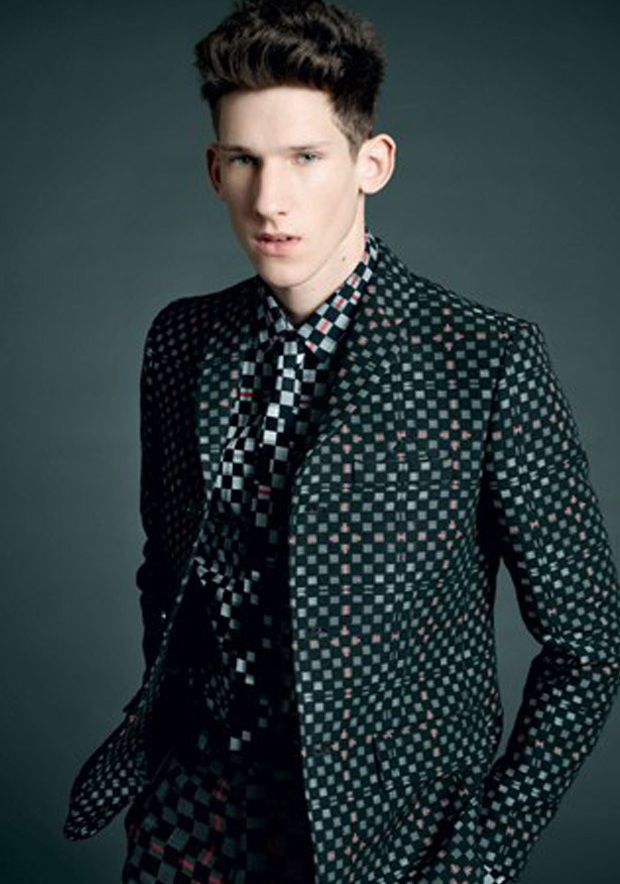 McQ by Alexander McQueen İlkbahar / Yaz 2013