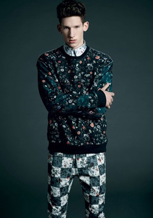 McQ by Alexander McQueen İlkbahar / Yaz 2013