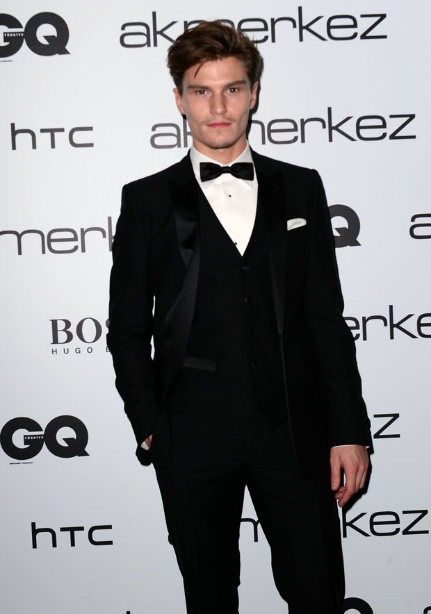 Men of the Year kırmızı halı