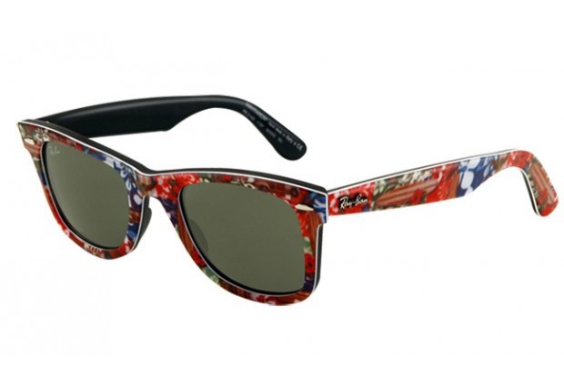 Wayfarer'da renk oyunları