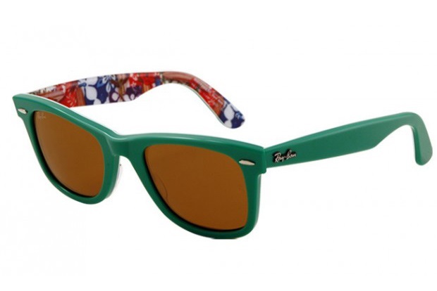 Wayfarer'da renk oyunları