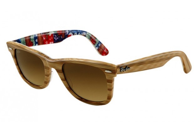 Wayfarer'da renk oyunları