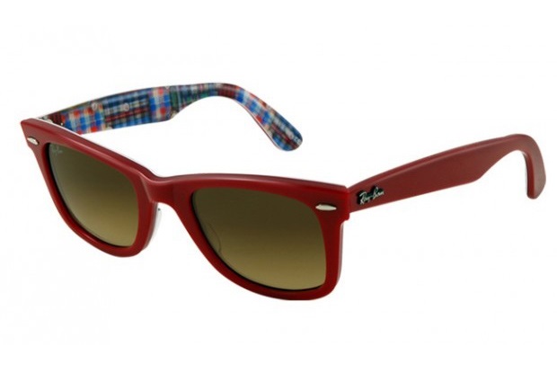 Wayfarer'da renk oyunları