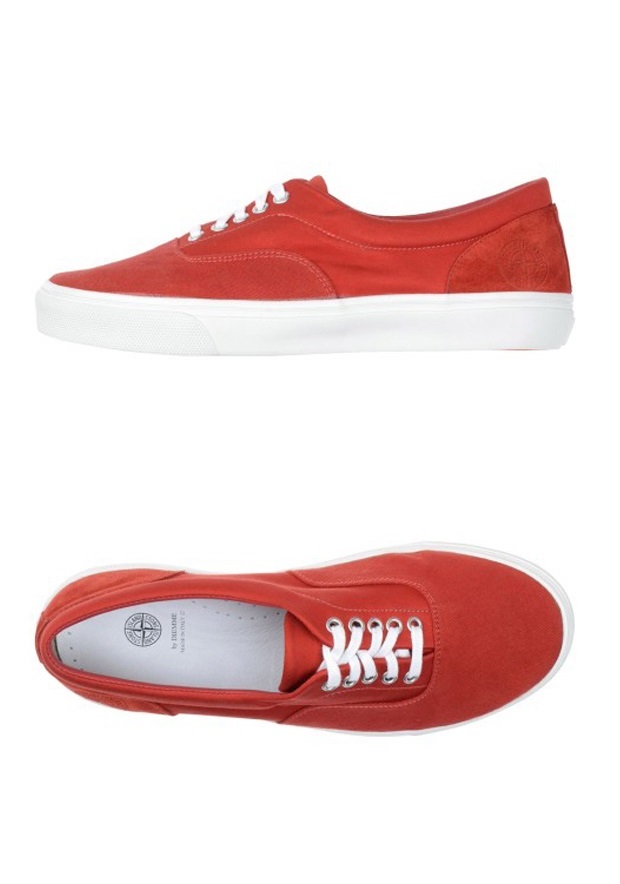 Yazın renkleri sneakerlarda