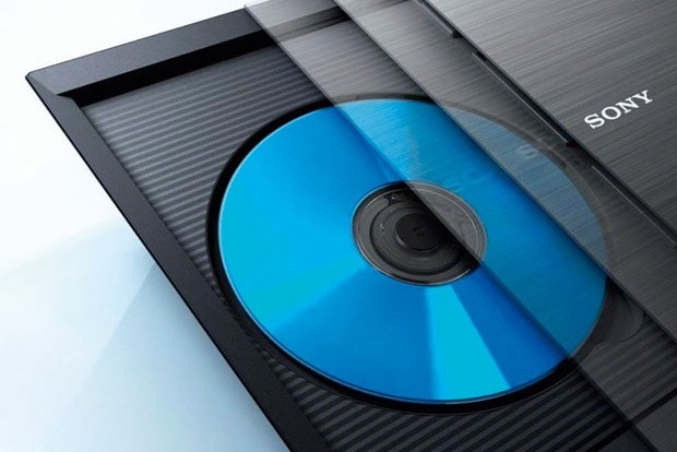 Çek bir kaset, karışık olsun!