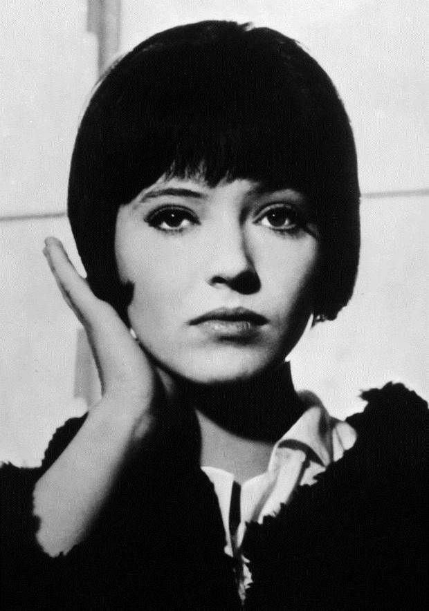 Ve tanrı Fransız kadınını yarattı