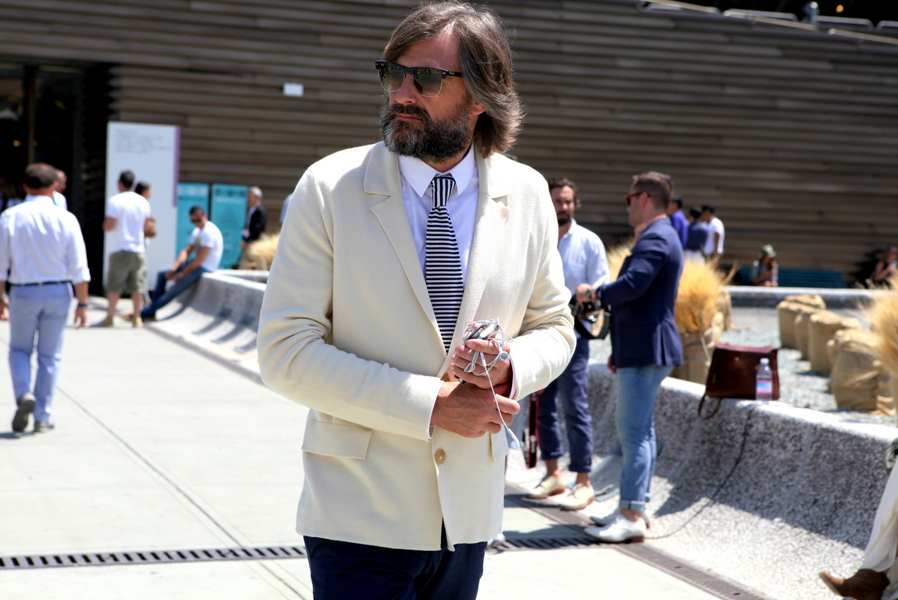 GQ Floransa sokaklarında