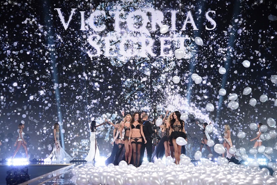 Meleklerin Londra zirvesi