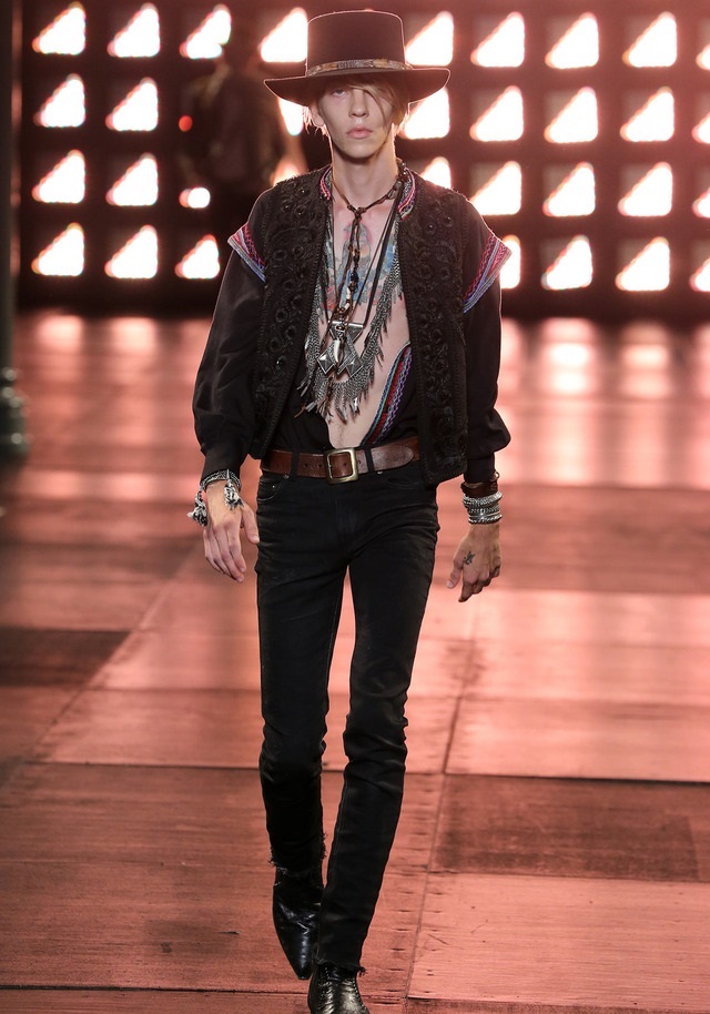 Saint Laurent İlkbahar / Yaz 2015