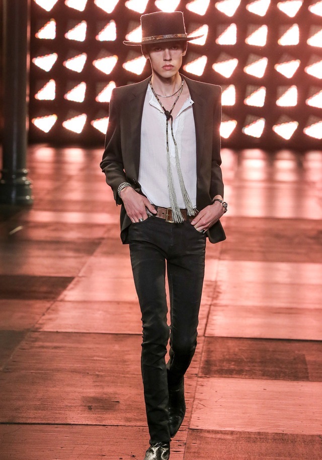 Saint Laurent İlkbahar / Yaz 2015