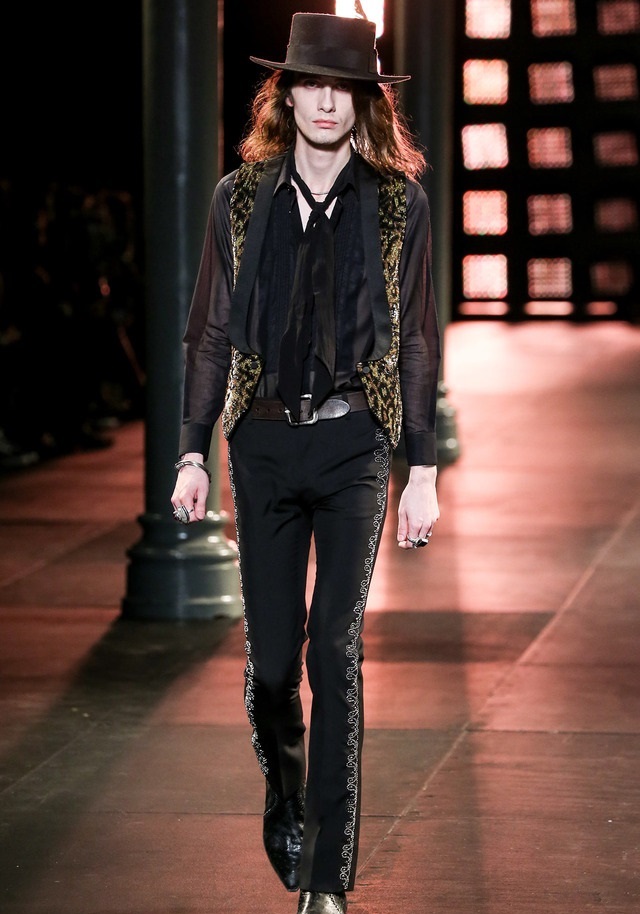 Saint Laurent İlkbahar / Yaz 2015