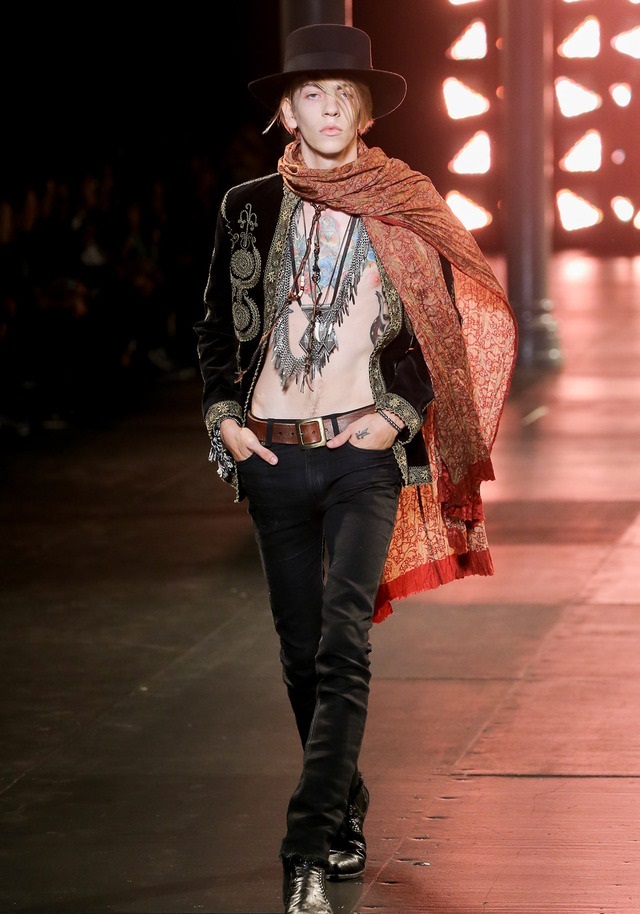 Saint Laurent İlkbahar / Yaz 2015