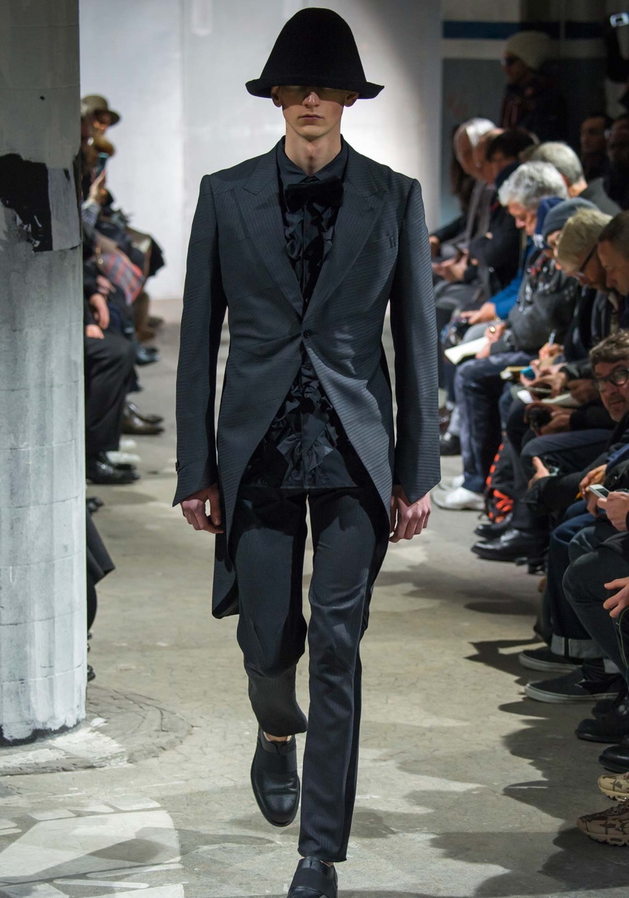 Comme Des Garçons Sonbahar / Kış 2015