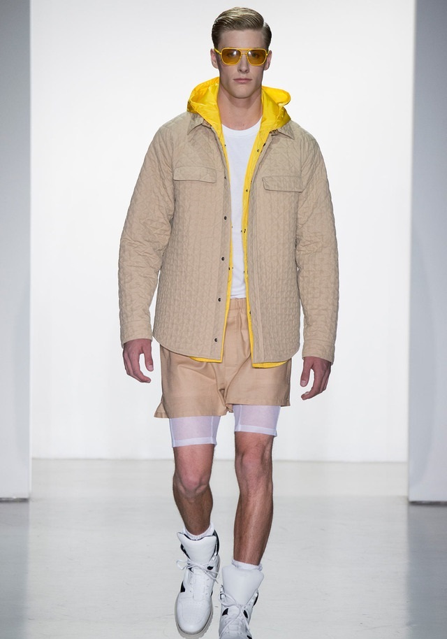 Calvin Klein İlkbahar / Yaz 2015