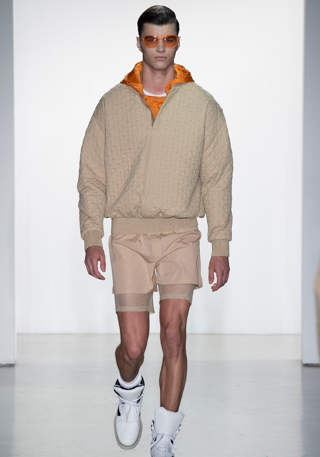 Calvin Klein İlkbahar / Yaz 2015