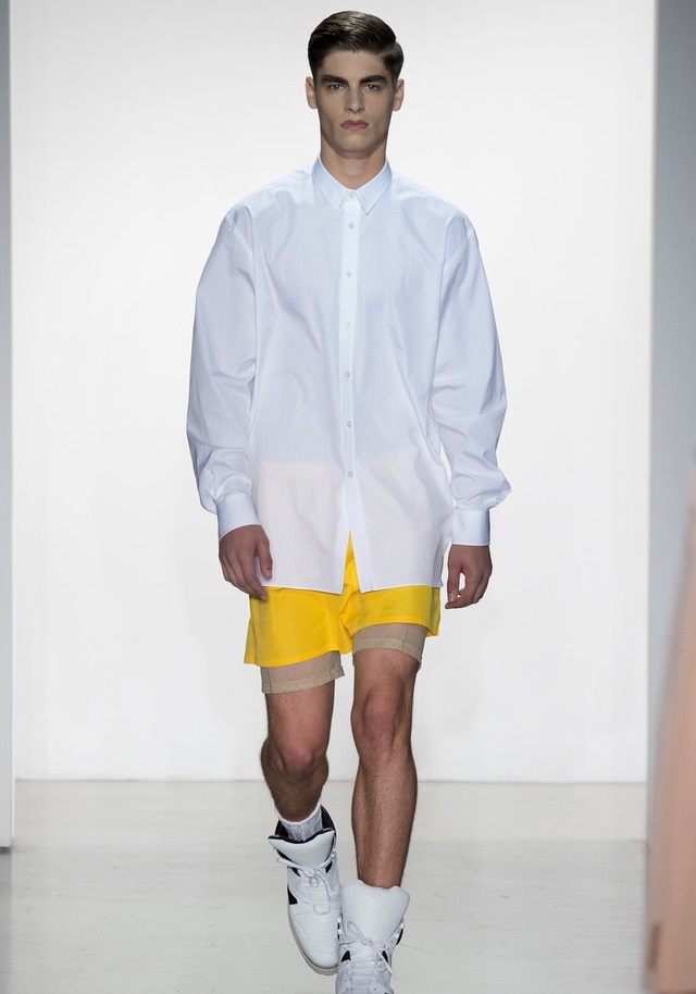 Calvin Klein İlkbahar / Yaz 2015