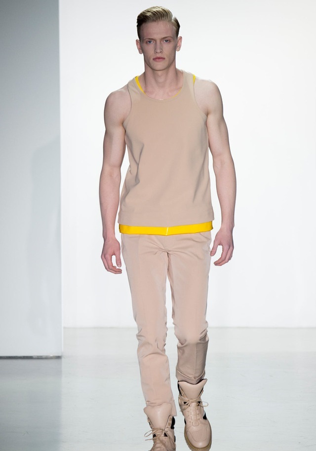 Calvin Klein İlkbahar / Yaz 2015