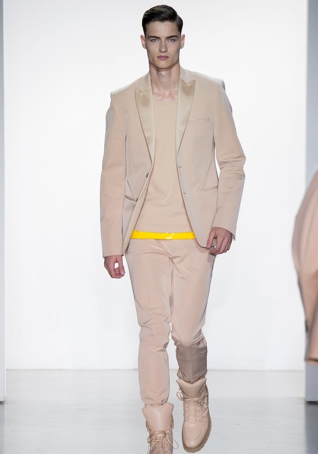 Calvin Klein İlkbahar / Yaz 2015