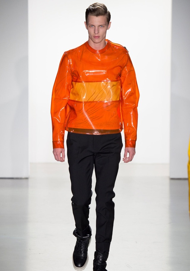 Calvin Klein İlkbahar / Yaz 2015