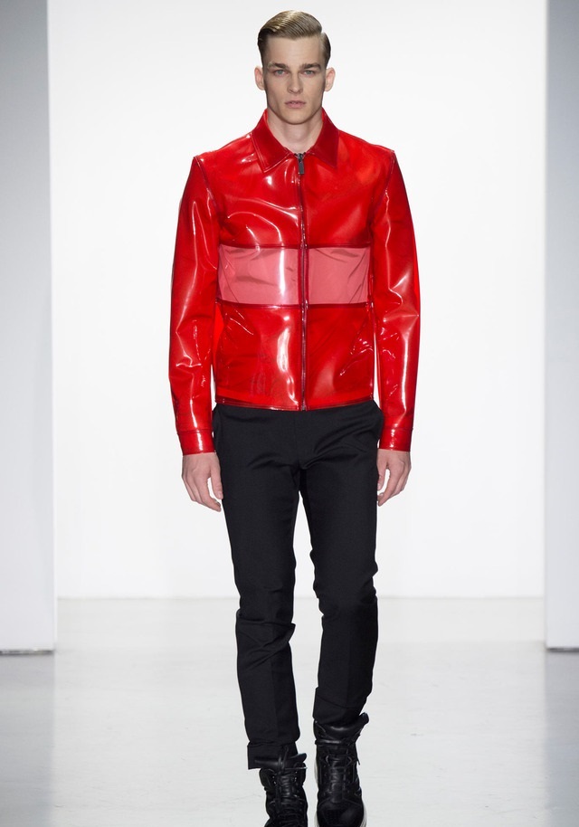 Calvin Klein İlkbahar / Yaz 2015