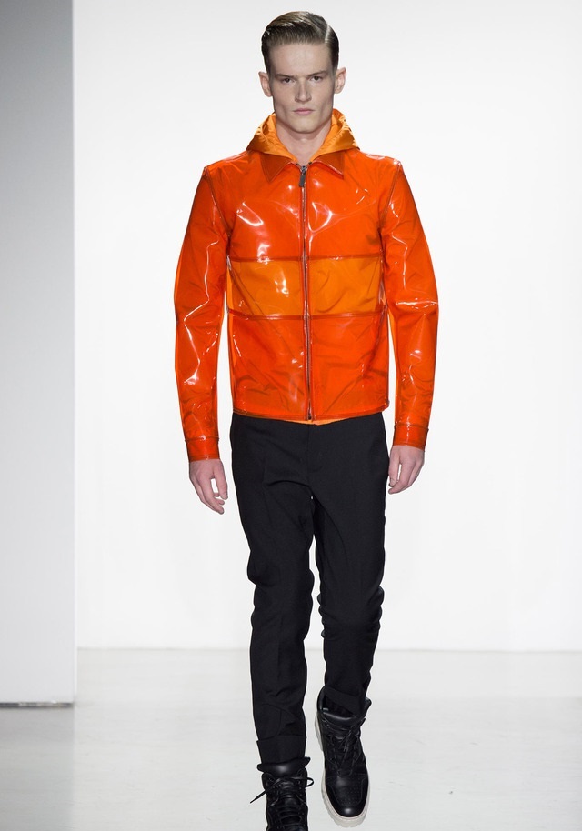 Calvin Klein İlkbahar / Yaz 2015